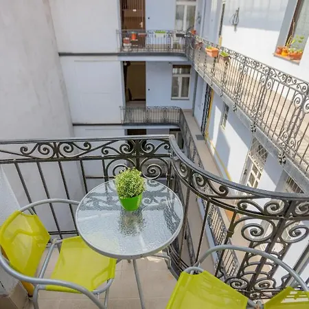 Molnar 20 Budapest