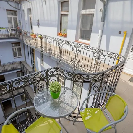 Molnar 20 Budapest