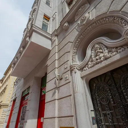 Апартаменты Molnar 20