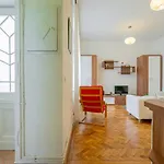 Molnar 20 Apartament