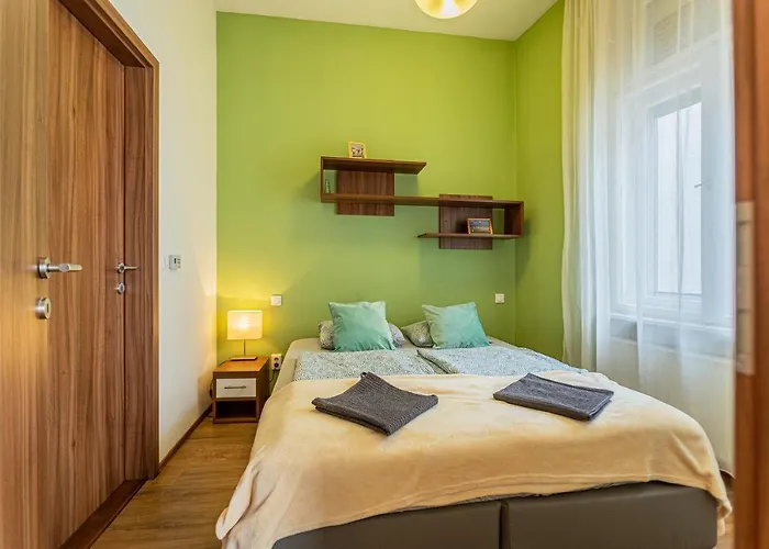 Molnar 20 Apartament